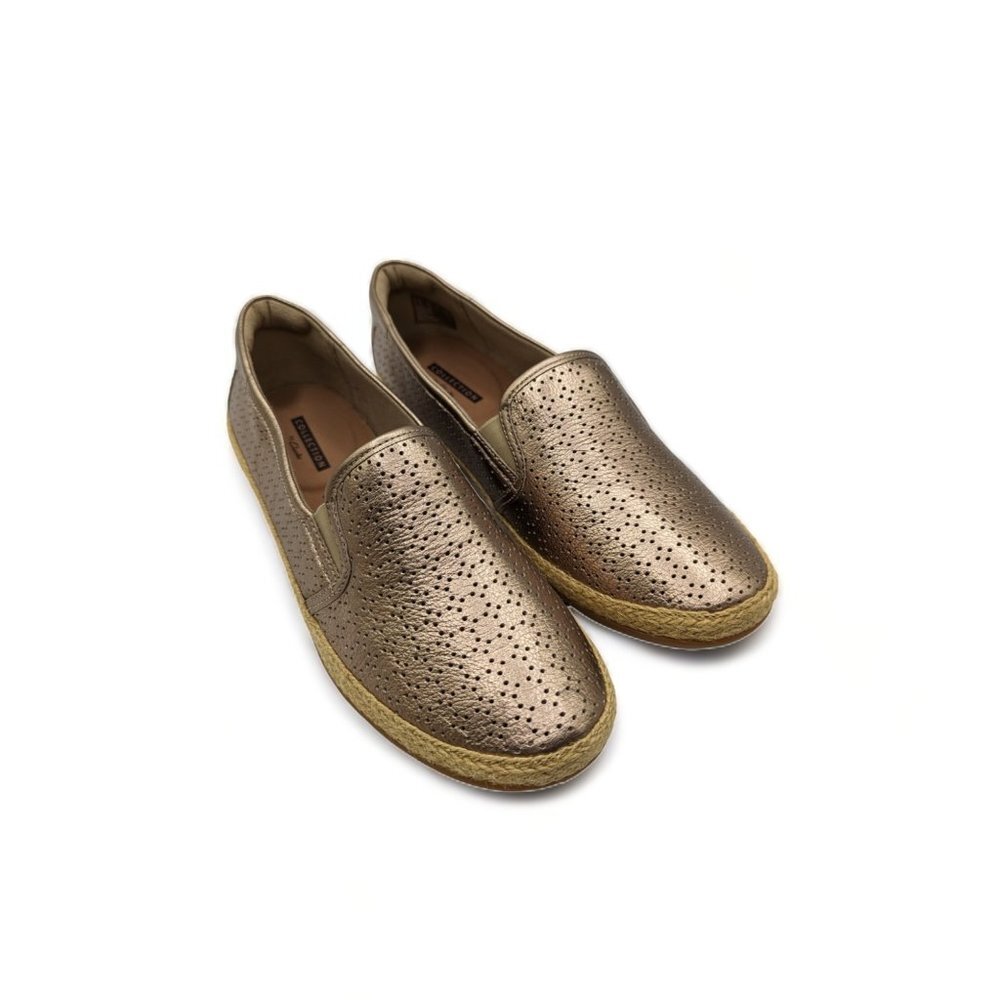 Clarks Metallic Gold Slip On Loafers Shoes Women's Size 8.5 Medium With Box